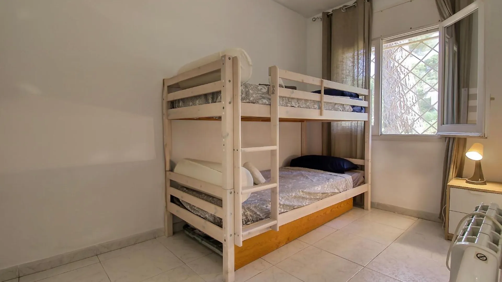 Apartment Hauzify I Apartament Orquidies Platja d'Aro