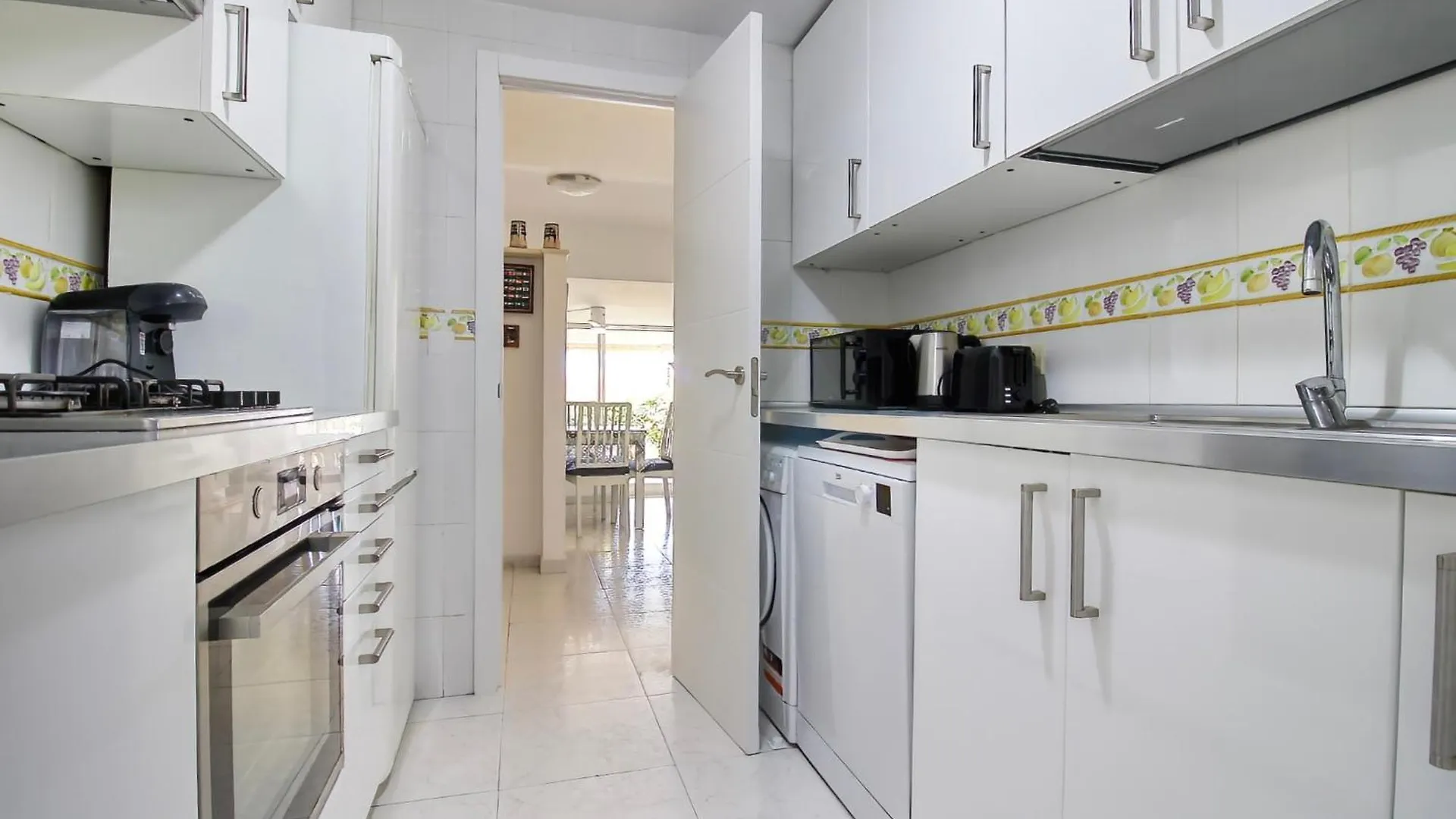 Apartment Hauzify I Apartament Orquidies Platja d'Aro Spain